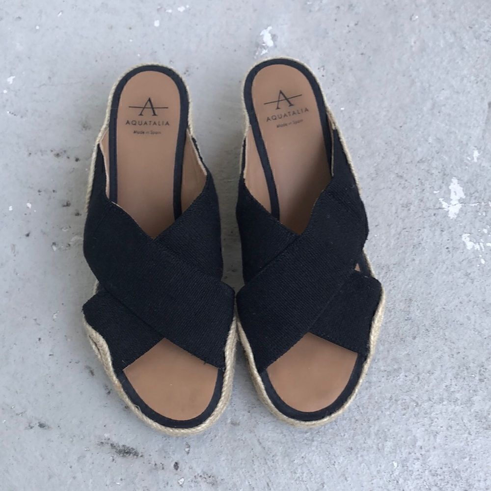 Aquatalia  slides